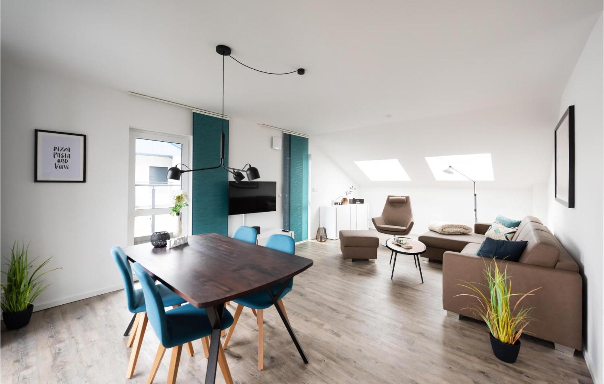 Amazing Apartment In Rechlin With Kitchen Екстер'єр фото